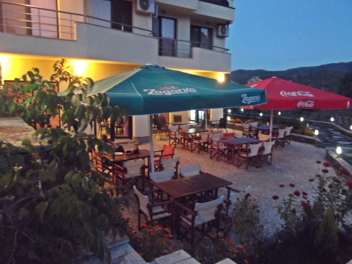 Hotel Enchevi Kirkowo Zewnętrze zdjęcie
