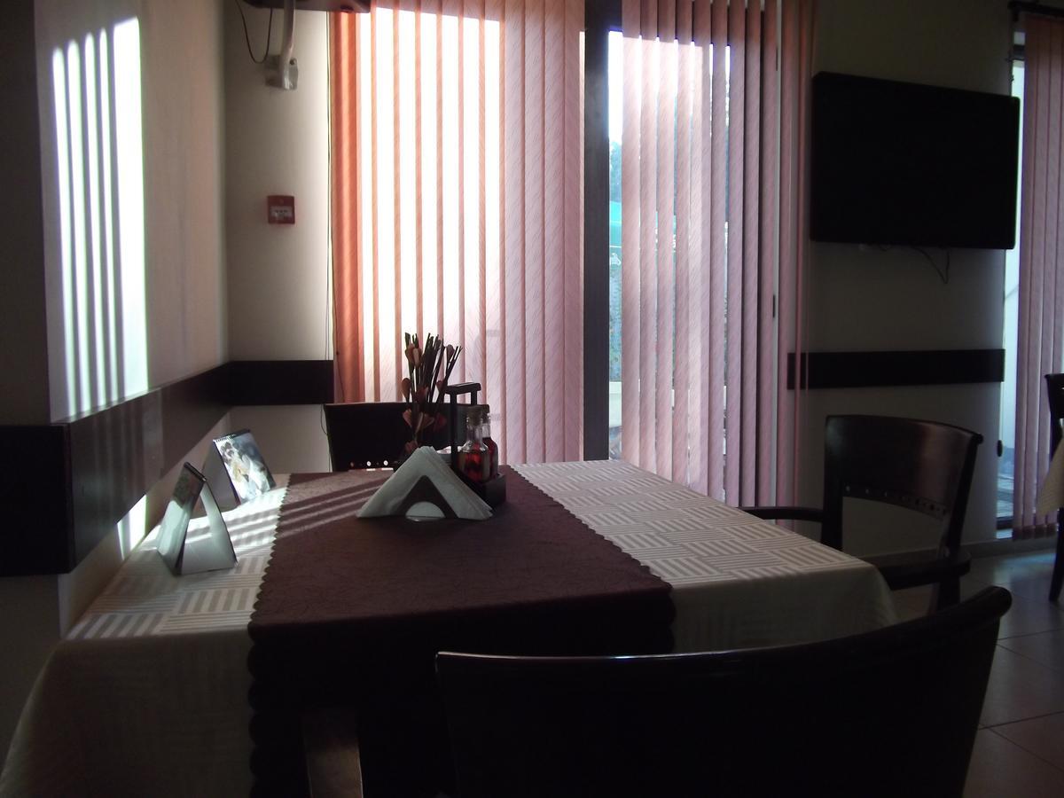 Hotel Enchevi Kirkowo Zewnętrze zdjęcie
