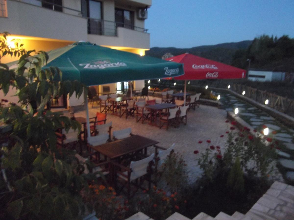 Hotel Enchevi Kirkowo Zewnętrze zdjęcie