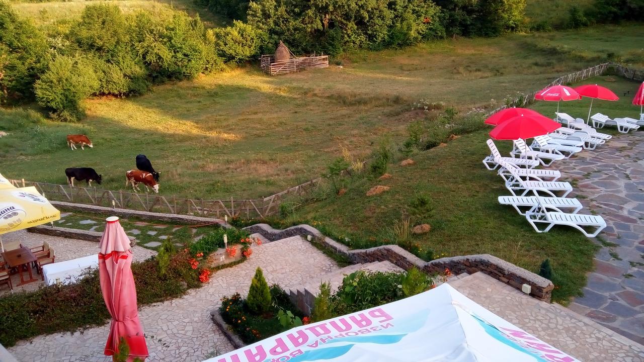 Hotel Enchevi Kirkowo Zewnętrze zdjęcie