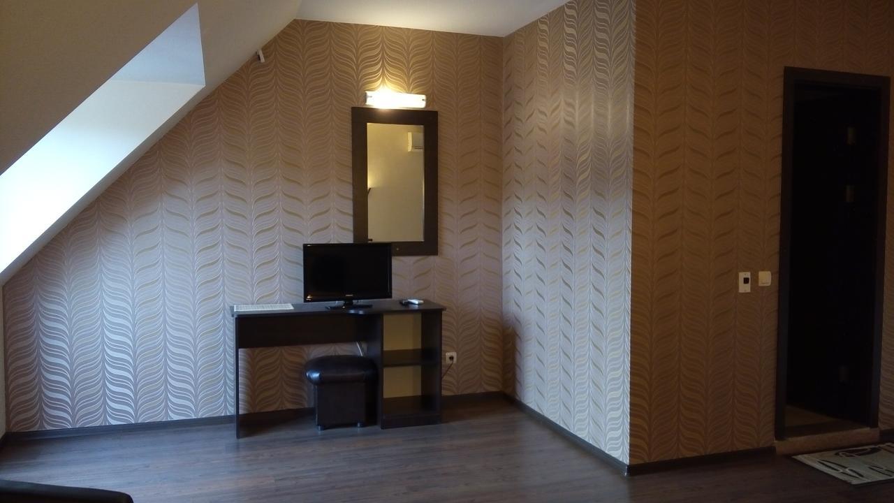 Hotel Enchevi Kirkowo Zewnętrze zdjęcie