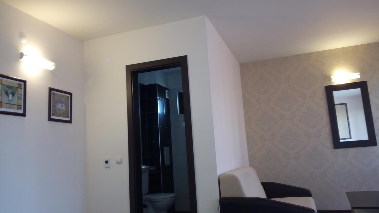 Hotel Enchevi Kirkowo Zewnętrze zdjęcie